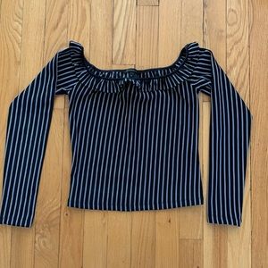 Off the shoulder long sleeve